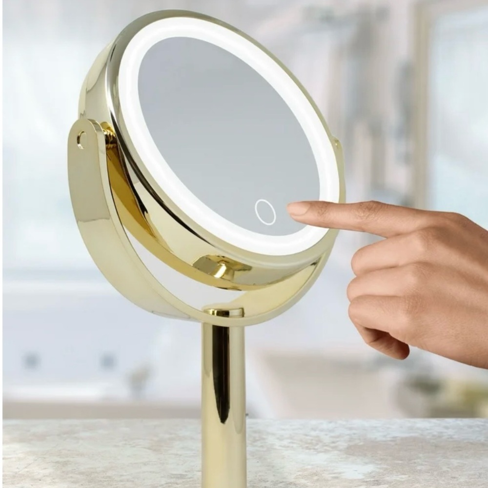 Onyx Gold LED Dual-Sided Classic Face Mirror - Picture 3 of 3